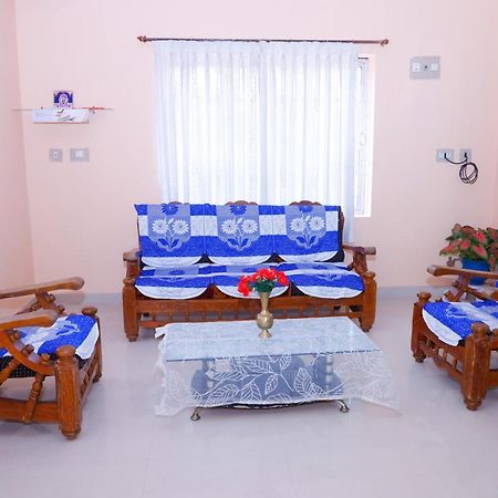 Giri'S Homestay ماديكيري المظهر الخارجي الصورة