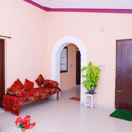 Giri'S Homestay ماديكيري المظهر الخارجي الصورة