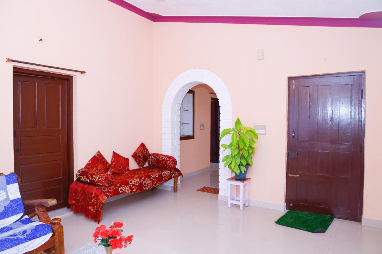 Giri'S Homestay ماديكيري المظهر الخارجي الصورة